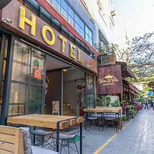 viva-la-vita-butik-otel.hotelsofizmir.com/